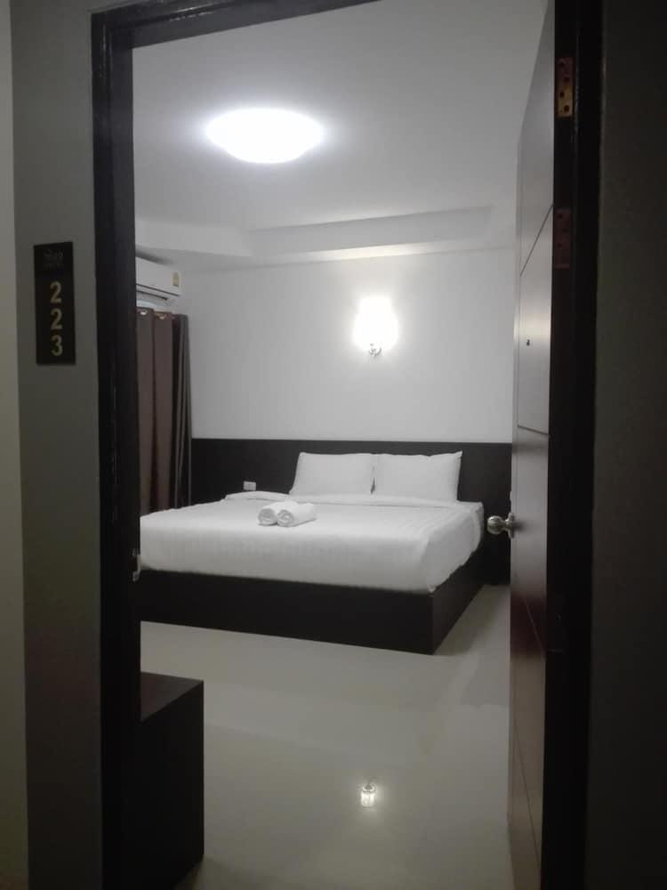 Ud House Aparthotel Udon Thani Exterior photo